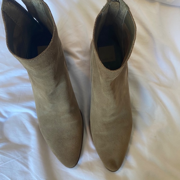 Dolce Vita Shoes Beige Suede Chelsea Boot Poshmark